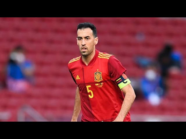 Sergio Busquets is a Passing Mechine