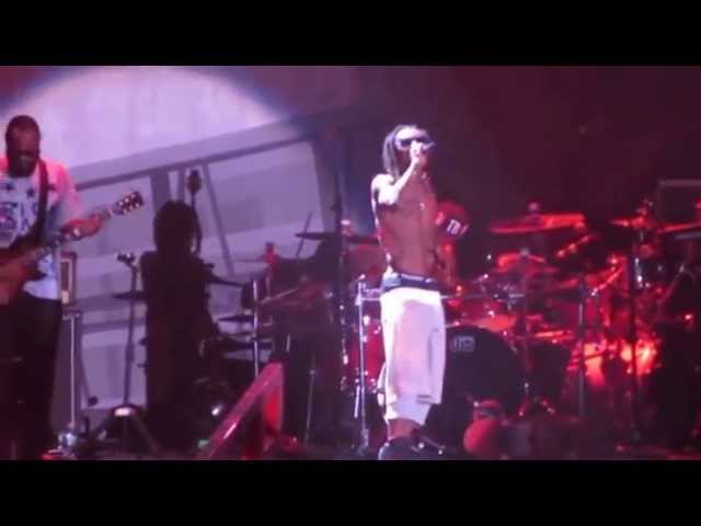Lil Wayne  Live Concert 2013 / Hamburg - Bandz a Make Her Dance