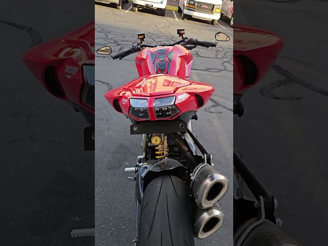 Ducati Streetfighter 1098S Custom build tour and Termi exhaust sound test.