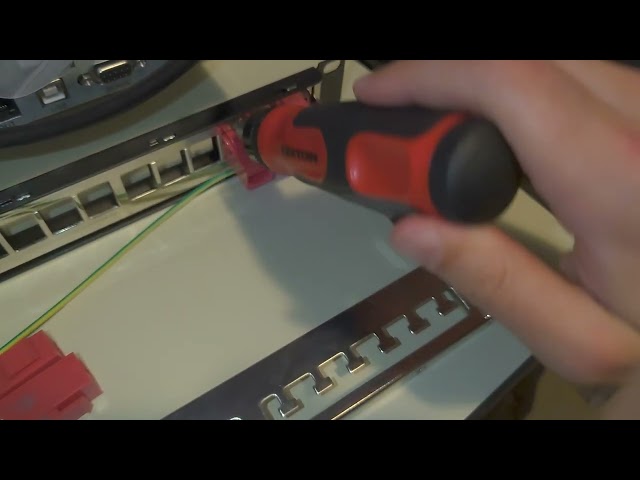 How to remove a keystone jack from a patch panel