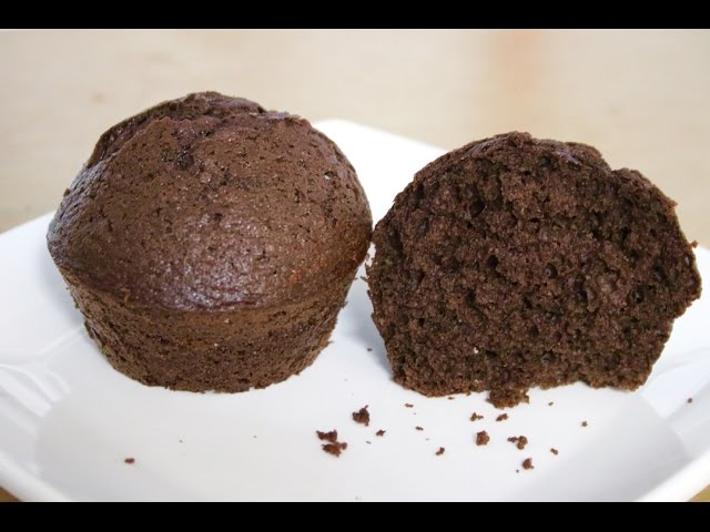 soft moist chocolate cupcake(No music)--Cooking A Dream