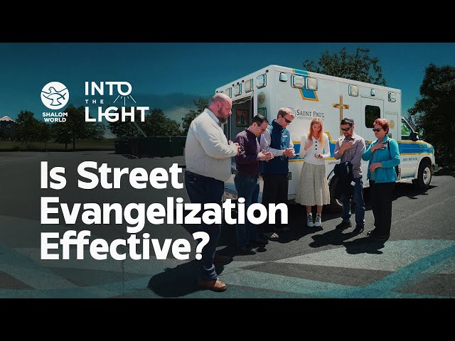 Is Street Evangelization Effective? || St. Paul Street Evangelization || Into the Light