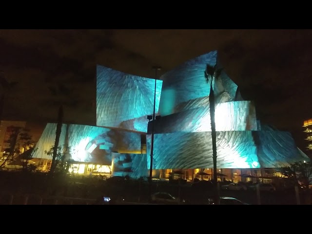 Projection mapping at Walt Disney Concert Hall 10/2/2018