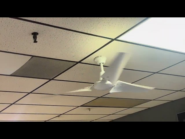 60" Hampton Bay (PowerMax) Industrial ceiling fan (1 of 7)