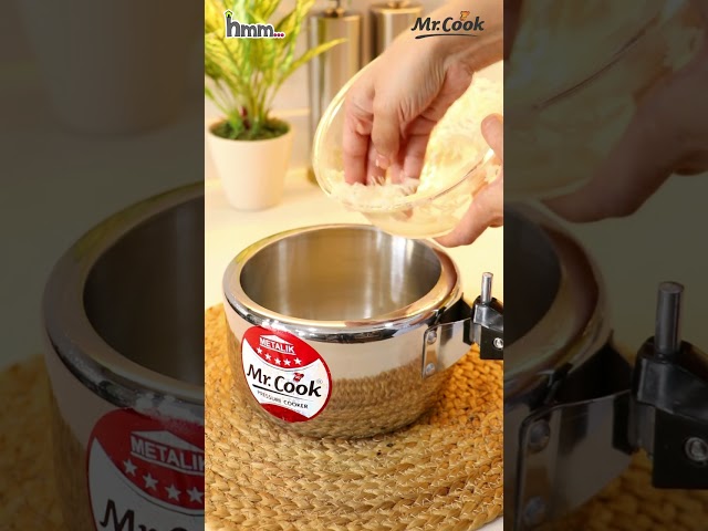 How to Cook Perfect Basmati Rice in Pressure Cooker #shorts #youtubeshorts @unitedmetalik8547 ​