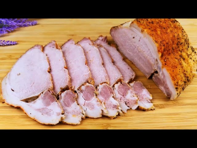 A real recipe for HOMEMADE HAM without chemicals, just with spices and salt!