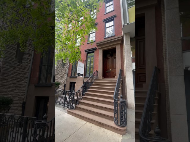 Townhouse for sale in Greenwich Village #realestate #nyc #townhouse #forsale #shorts