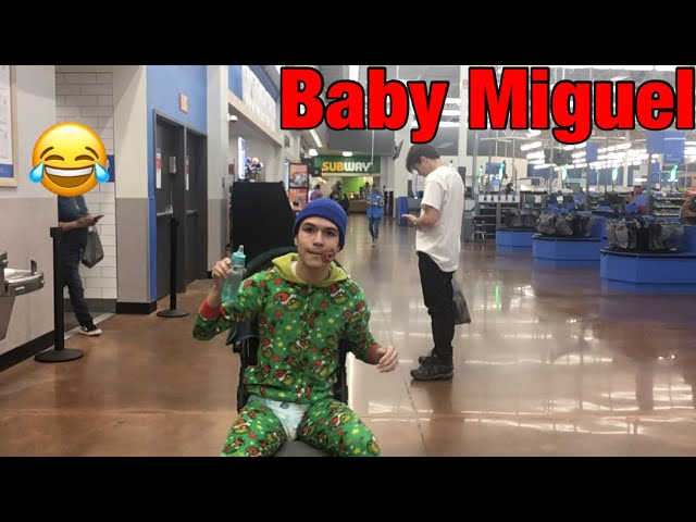 (HILARIOUS) Riding inside Walmart Dressed as a Baby *BIG BABY*