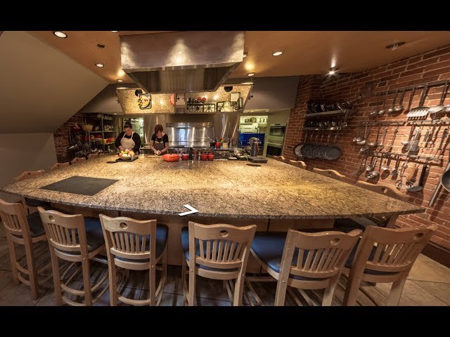 Cooks of Crocus Hill Kitchen Meeting Space 360 Tour