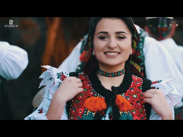 Raluca Covaci - Zi ceteraș (Muzica populară din Maramureș)
