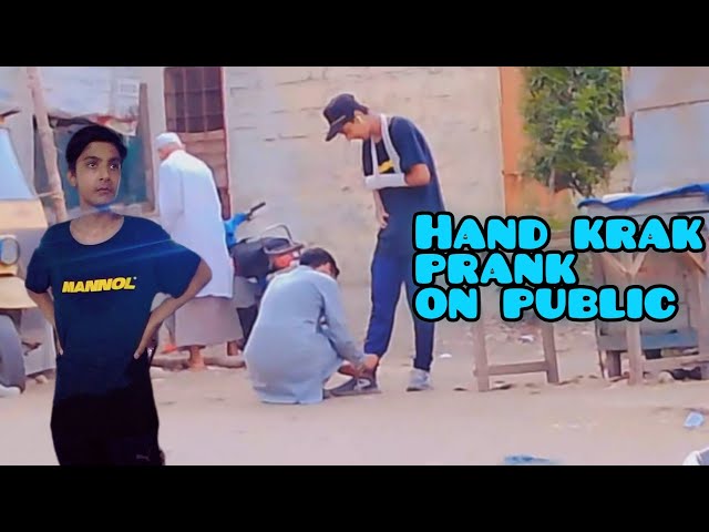 hand krak prank on public 😂🤣🤣🤣