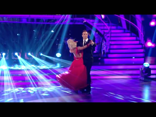 Michael Vaughan & Natalie Lowe - Waltz - Strictly Come Dancing 2012 - Week 1