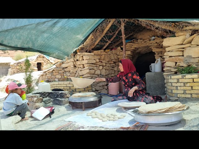 Nomadic bakery: the pure skill of the nomadic lady Zari in baking local bread