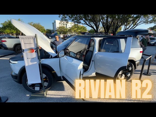 Rivian R2 vs Tesla Model Y!