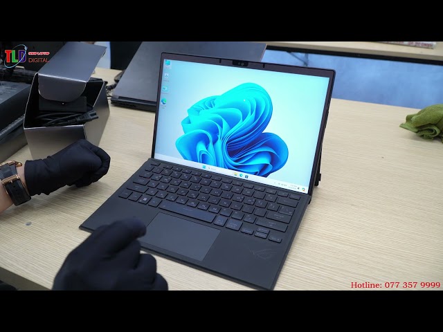 Trên Tay Laptop Asus ROG Flow Z13 GZ301 2023 Cấu Hình Siêu Khủng