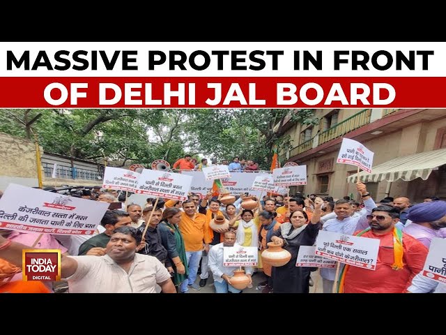 Delhi Water Crisis: Massive Protest In Front Of Delhi Jal Board | India Today News