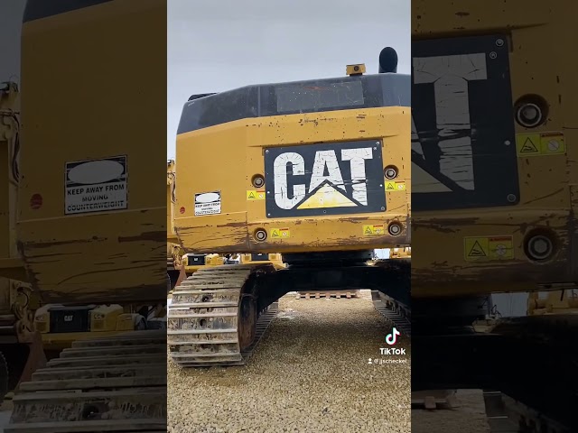 Commence arguments about scratches on the counterweight… #excavator #excavators #excavation #work