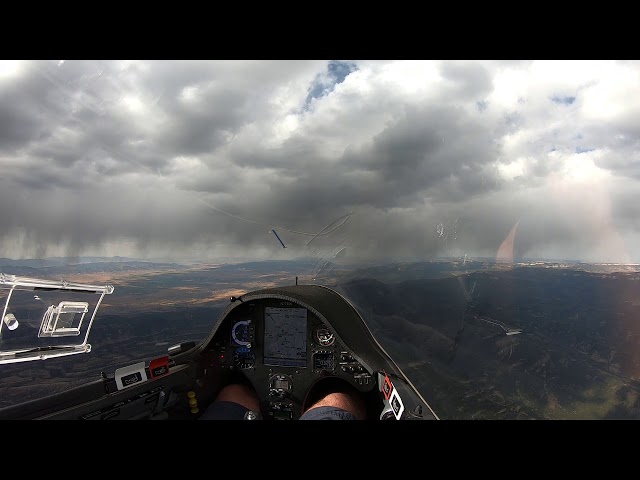 Beautiful Easy Glide to Home - Over Mountains