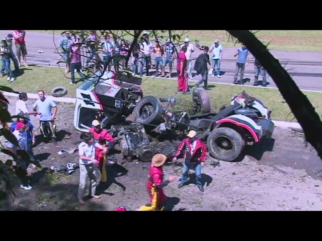 Break Failure horrifying video | Formula Truck racing