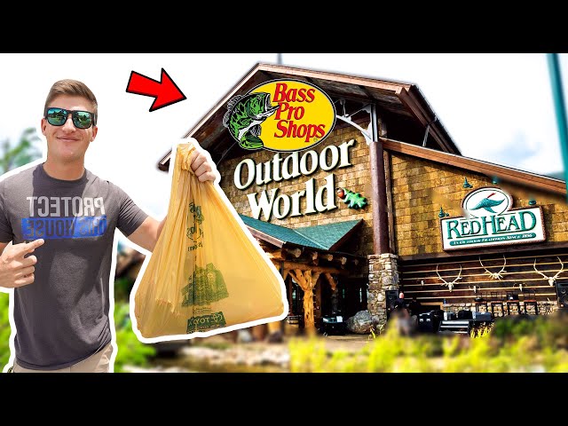 Tackle Shopping in Bass Pro Shops (VLOG)