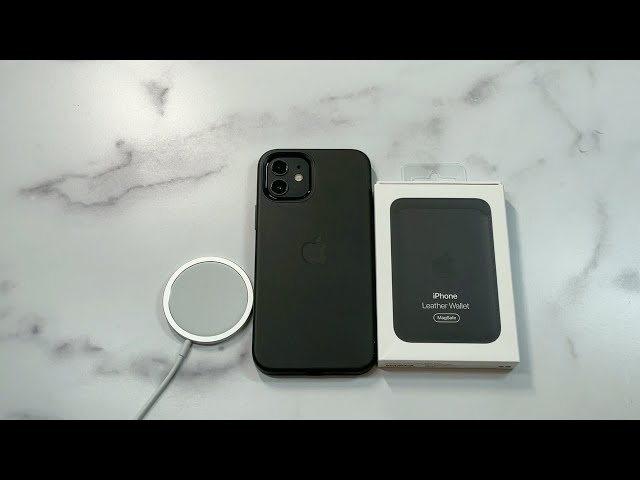 Official iPhone Leather Wallet with MagSafe Unboxing and Review