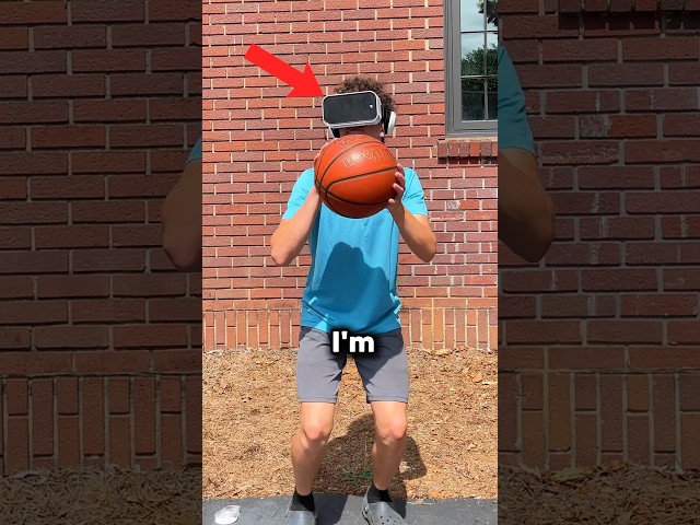 Using Apple Vision Pro in basketball #shorts #basketball