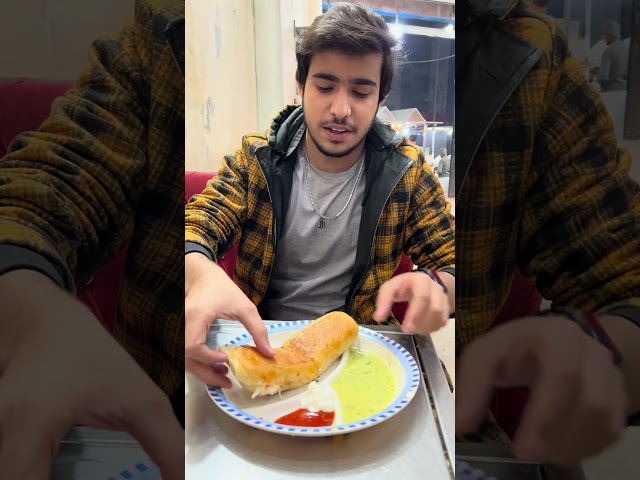 Best any wala burger in Qasimabad hyd #youtube #hydfoodie #youtubeshorts #hyderabad #streetfood