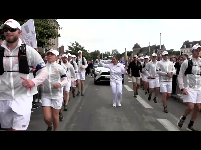 Relais de la Flamme olympique | Étape 19 - Mayenne | Jeux Olympiques de Paris 2024