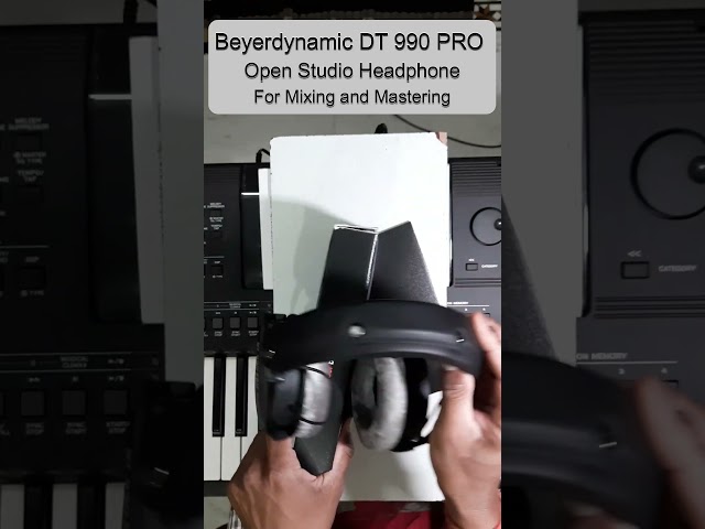 Beyerdynamic DT 990 PRO | Open  Studio headphone for mixing and mastering