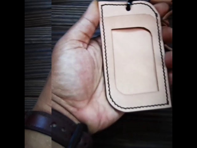 OCTO 5 Premium Leather ID Card Holder