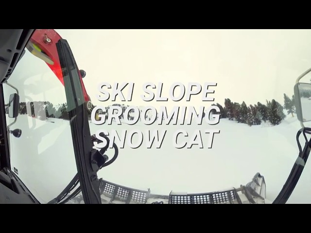 [360 VIDEO] Ride in a snow cat up a 80% slope - Ski Slope Grooming in the Alps