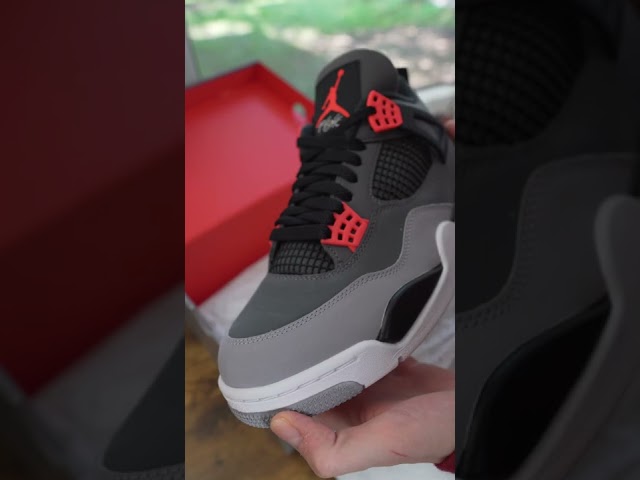 Jordan 4 “Infrared” Unboxing + Detailed Look 🍎