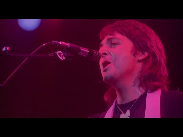 Paul McCartney & Wings — Let Me Roll It (HD)