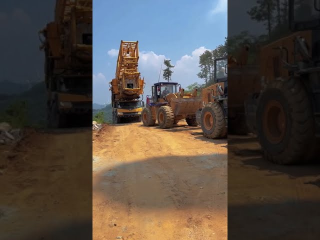 Xcmg Biggest Mobile Crane Mountain Drive Heavy lifting Equipments