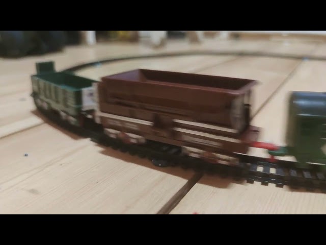 модель поезда масштаба HO/OO