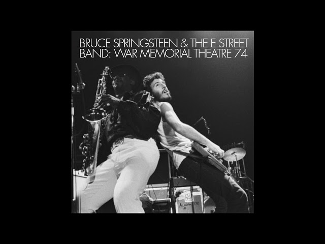 Bruce Springsteen & The E Street Band - Live In Trenton, NJ 1974-11-29 (2 Source Merge)
