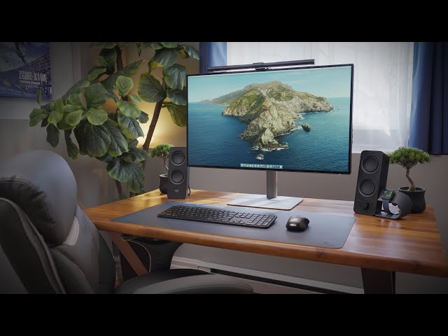 My 2020 Macbook Pro Desktop Setup!
