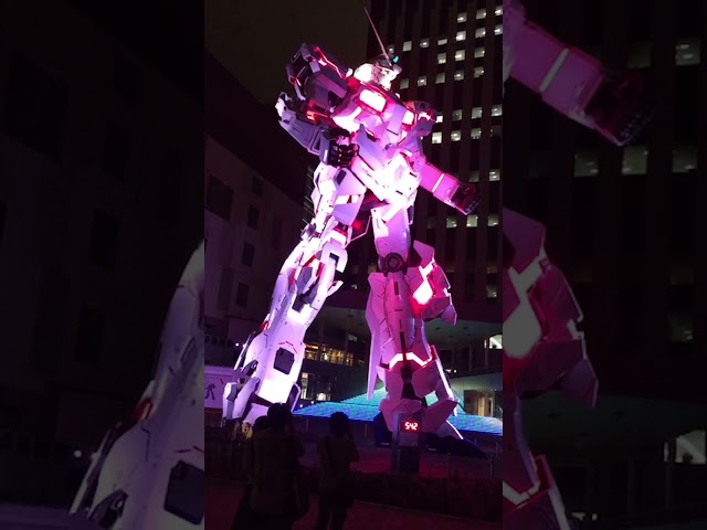 Life-Sized Unicorn Gundam Transformation | That time I visited Odaiba