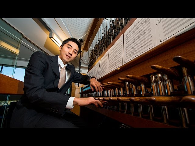 Take a 360 tour inside Australia's National Carillon