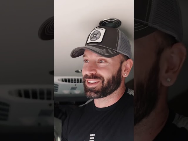 🧔🏻‍♂️ BRADLEY MARTYN REVEALS HIS BROTHER