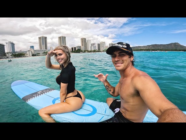 TANDEM SURFING WAIKIKI BEACH! BEST PLACE TO LEARN HOW TO SURF!