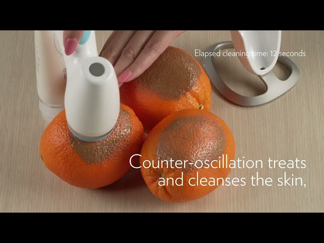 ageLOC LumiSpa iO Orange Video - Counter-oscilating technology vs. hand washing