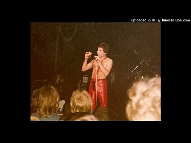 Bohemian Rhapsody - Live at Hammersmith Odeon 1979 (+1 Audio Pitch)