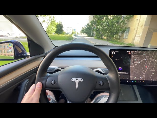 Прокатился на Tesla Model Y
