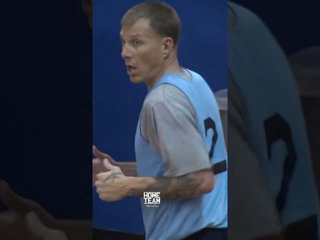 Jason Williams behind the back inbound passes are 🔥