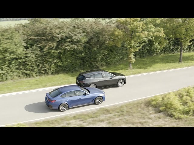 BMW i4 and iX - Electric Mobility