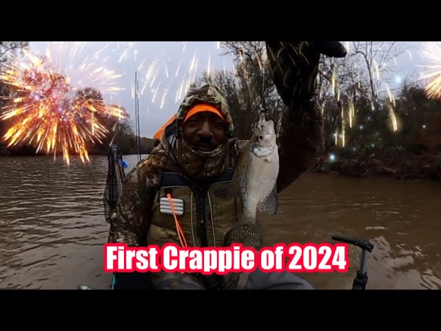 First Crappie Trip of 2024 in Below Freezing Temperatures 🥶