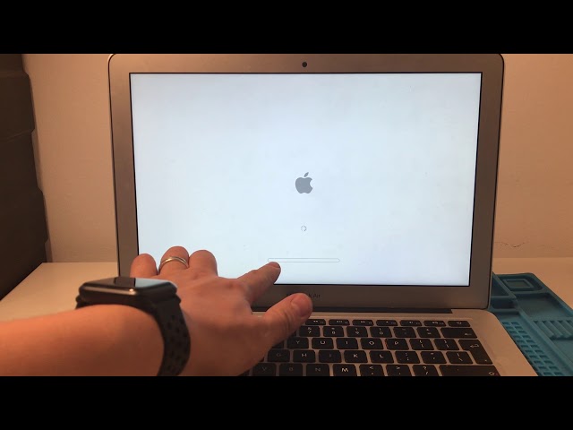 Mac - Stuck At Blank White Screen After Login FIX