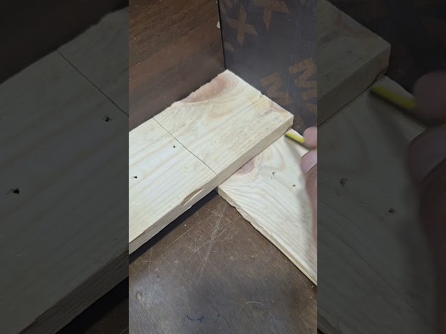 Simple Wooden Corner Angle Tips #howto #tutorial #carpentry