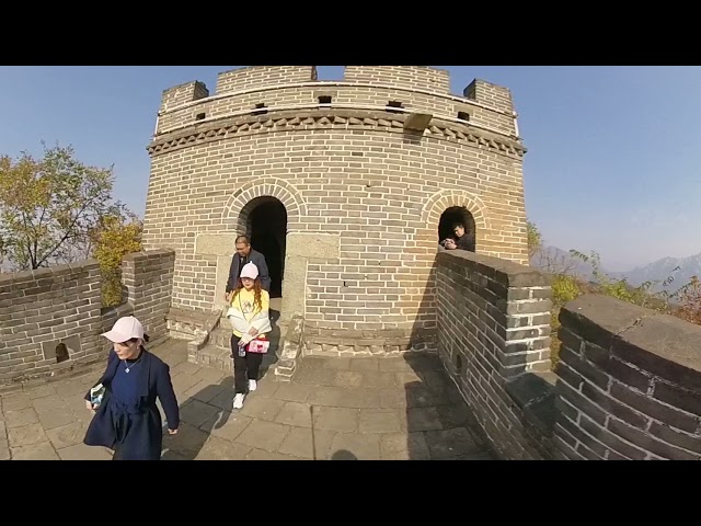 [360] Walking on the Great Wall of China